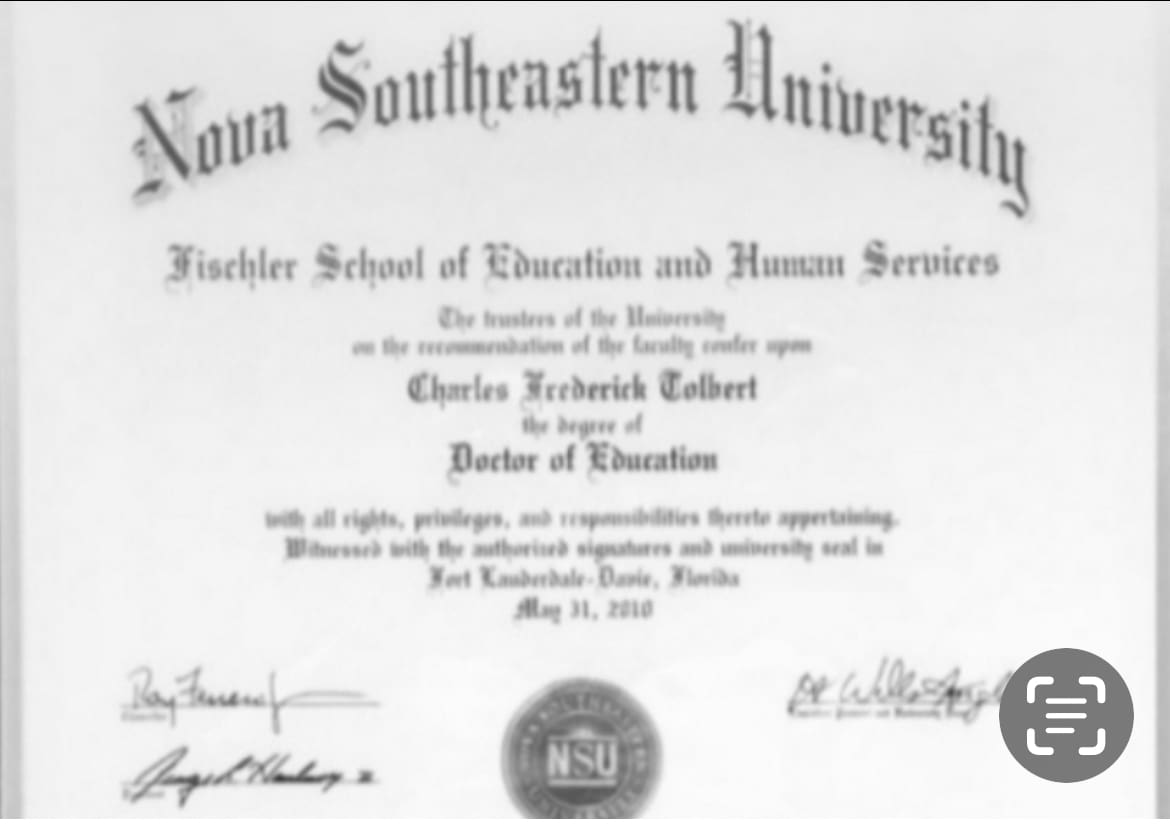 A picture of the college 's degree.